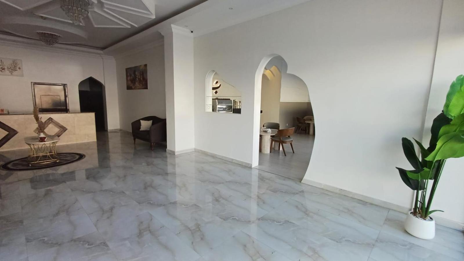 Taj Al Arab Hotel Al Burimi Al Buraimi Esterno foto